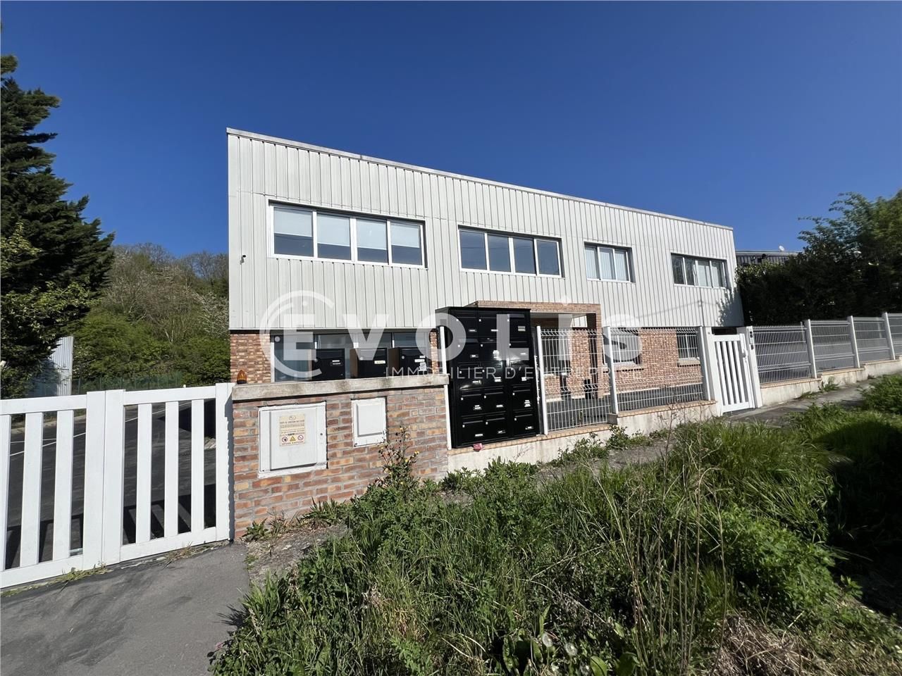 Au sein de la Zone d'activités des Chanoux, à pro