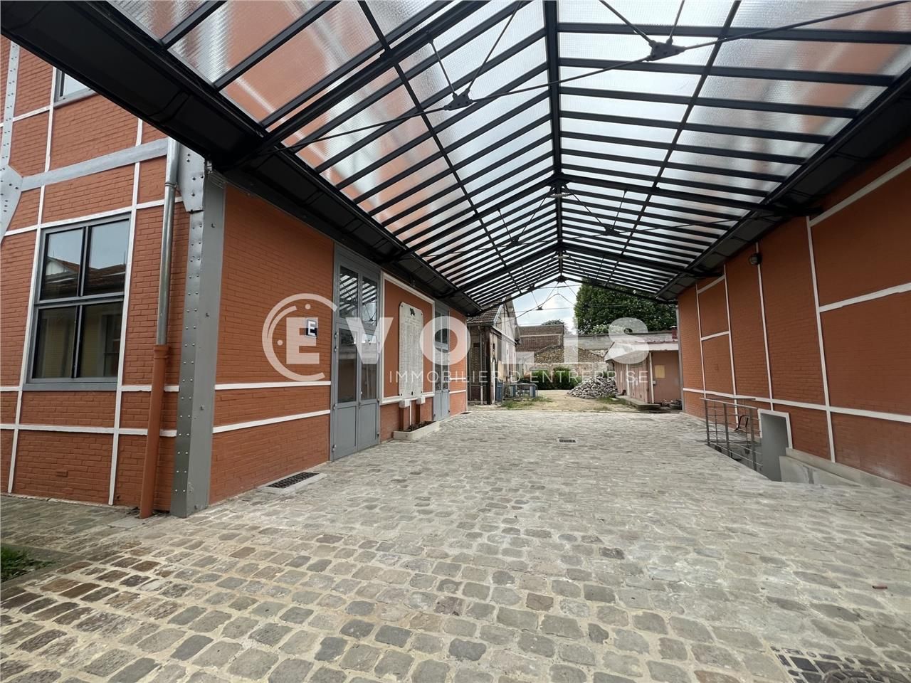 Dans un cadre historique des studios de cinéma Pa