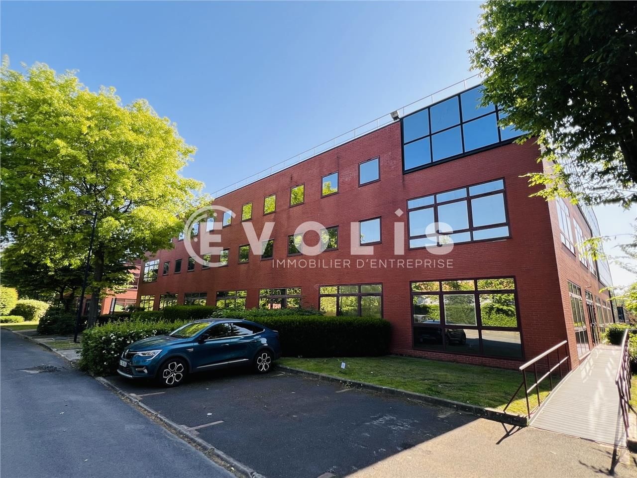 Au coeur de la cité universitaire Descartes, à qu