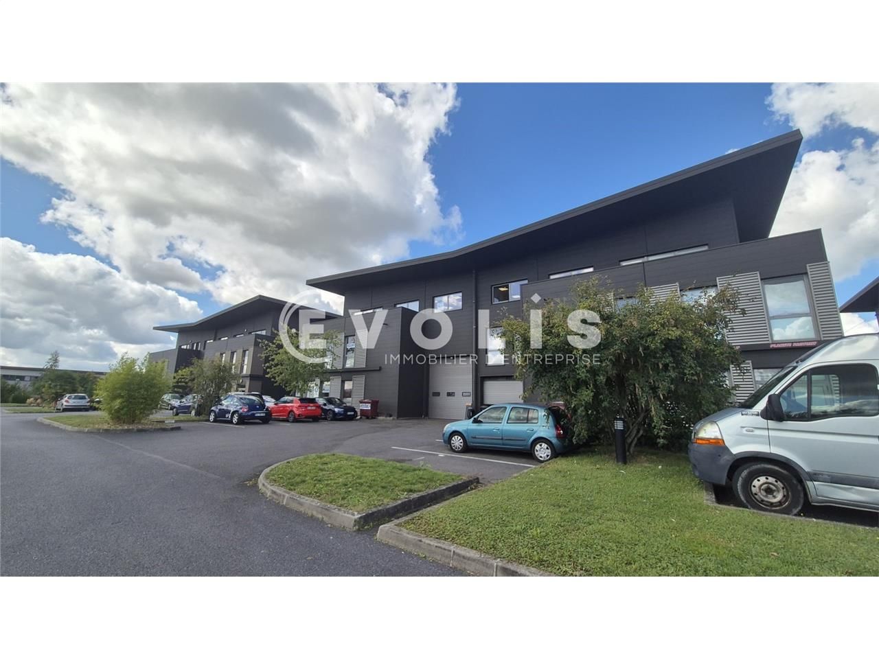 EVOLIS vous propose à la vente des bureaux récent