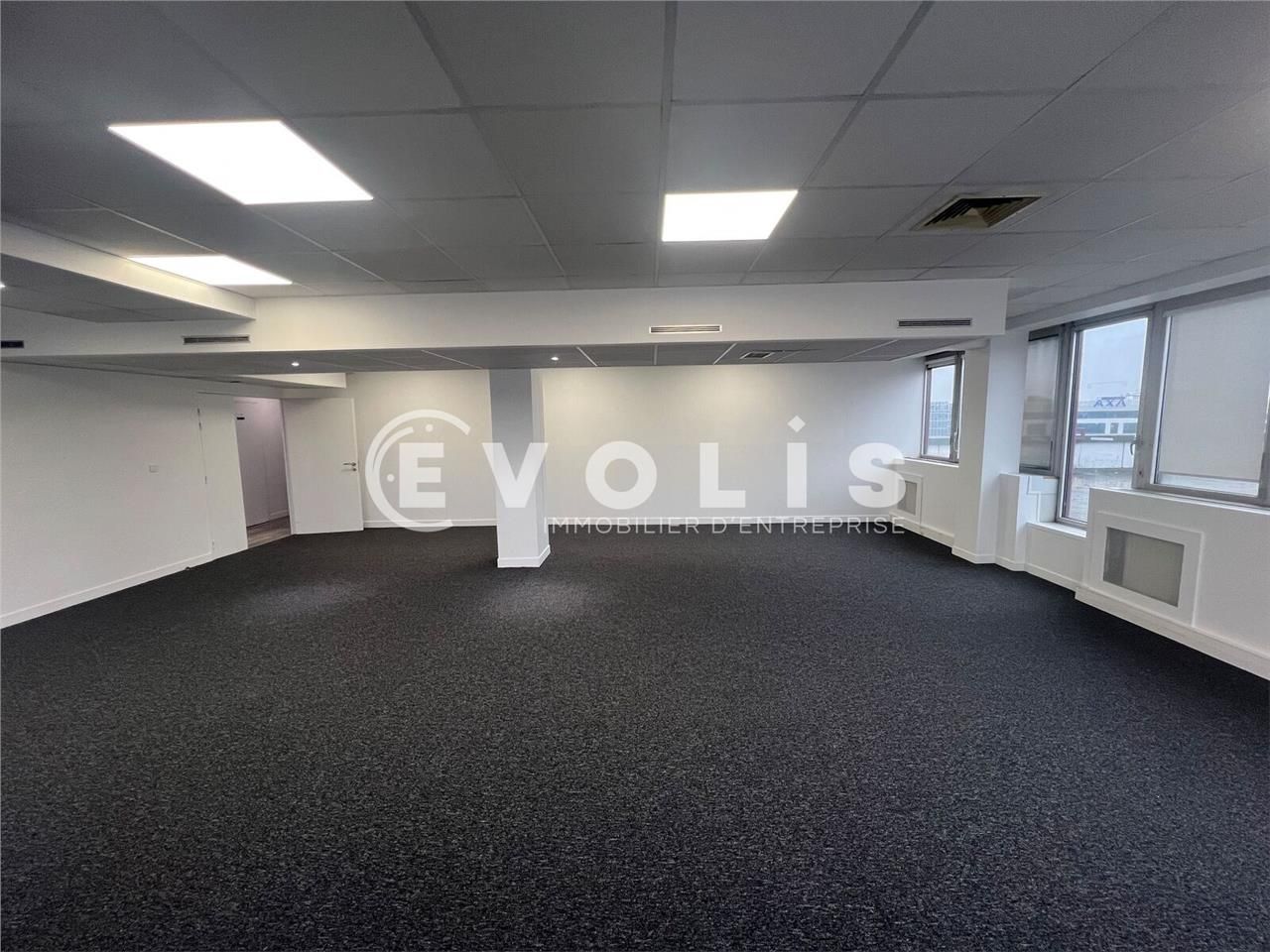 Idéalement situé au coeur de Fontenay-sous-Bois, 