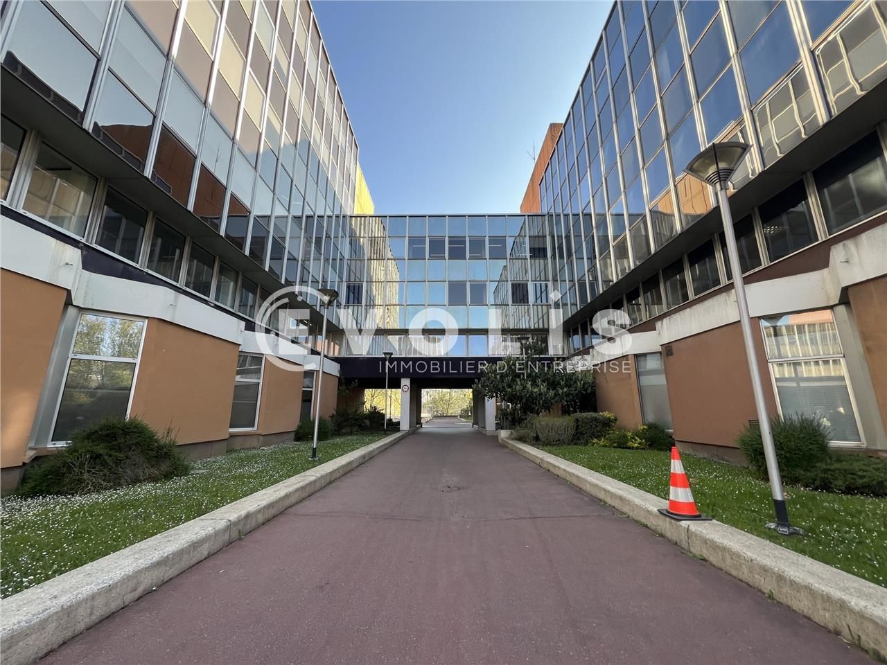 Dans la zone dynamique de Val de Fontenay, EVOLIS