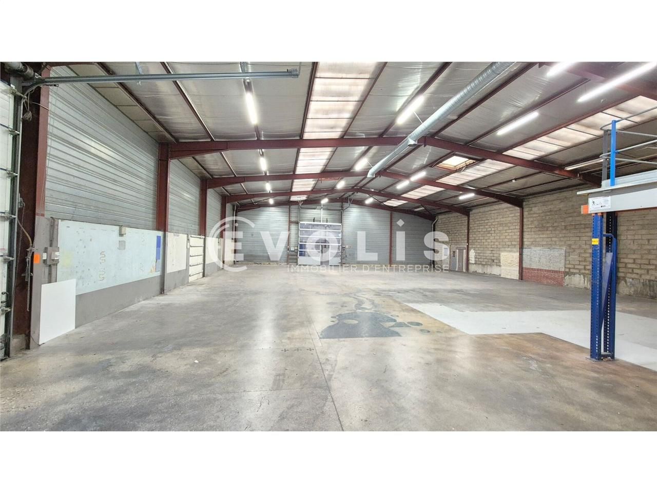 À Saint-Soupplets, EVOLIS vous propose un bâtimen