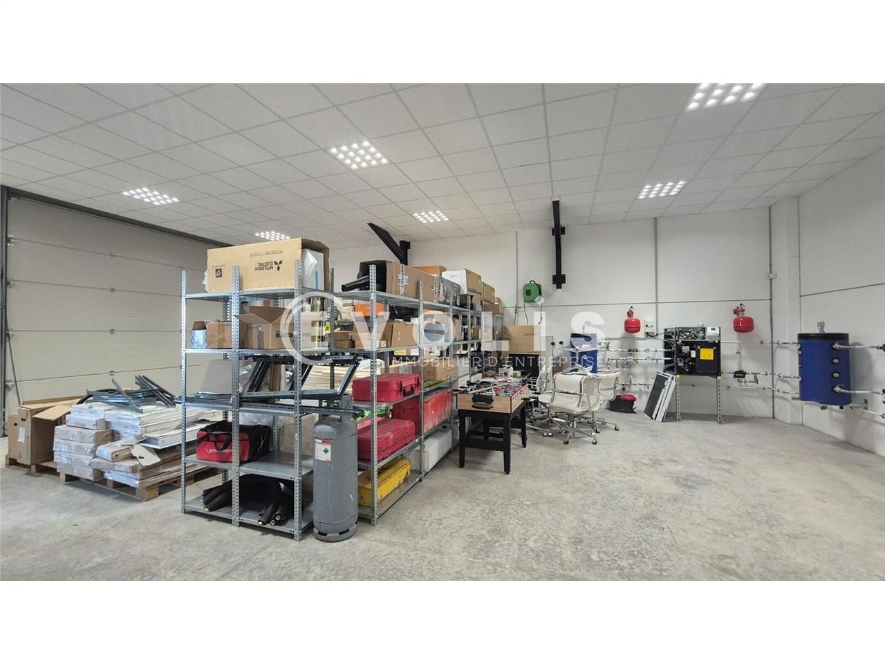 EXCLUSIVITE - A vendre - Locaux d'activité mixtes