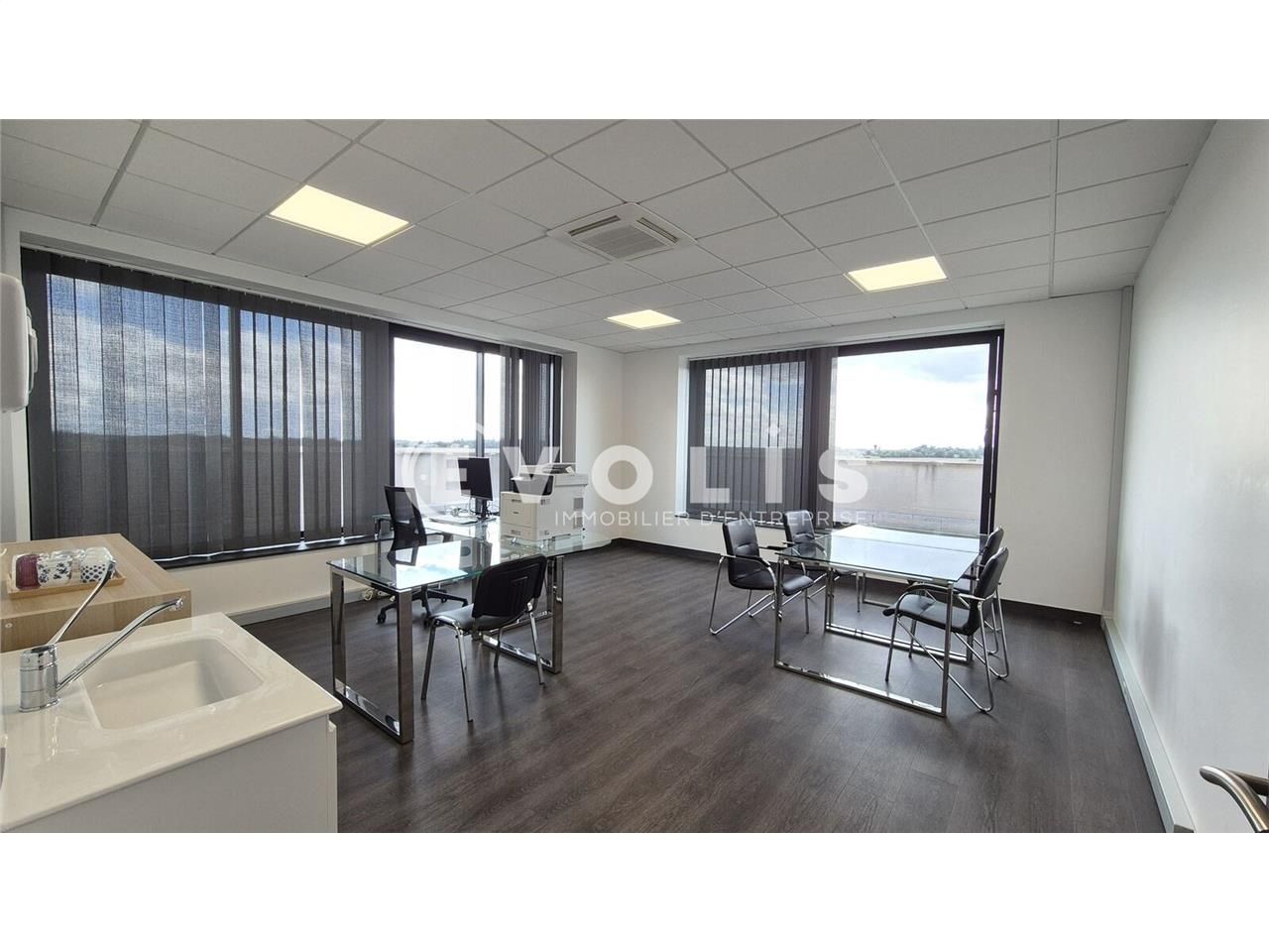 BUREAUX À LOUER - JOSSIGNY / VAL D'EUROPE - EVOLI