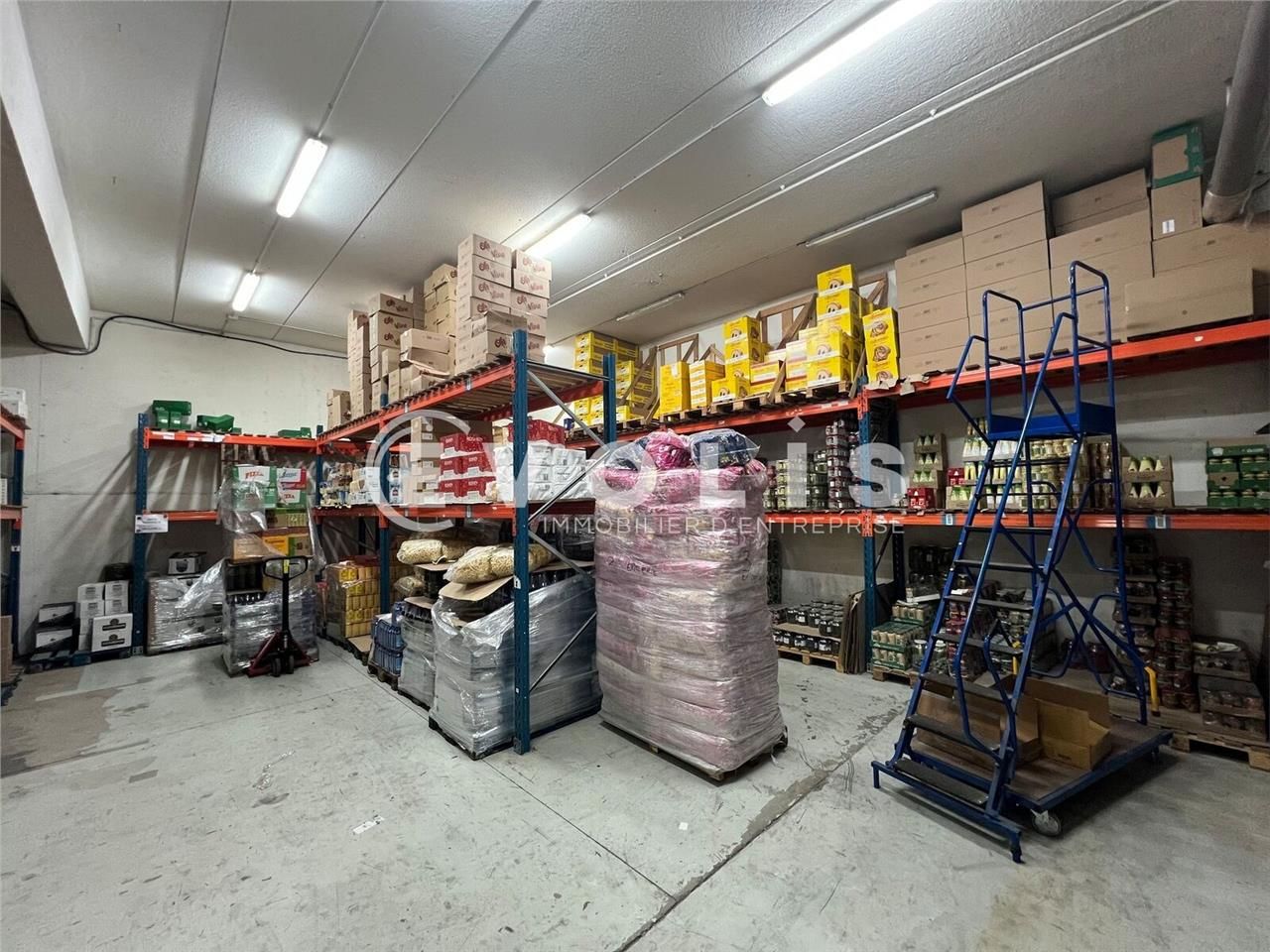 Situé dans un environnement dynamique et facileme