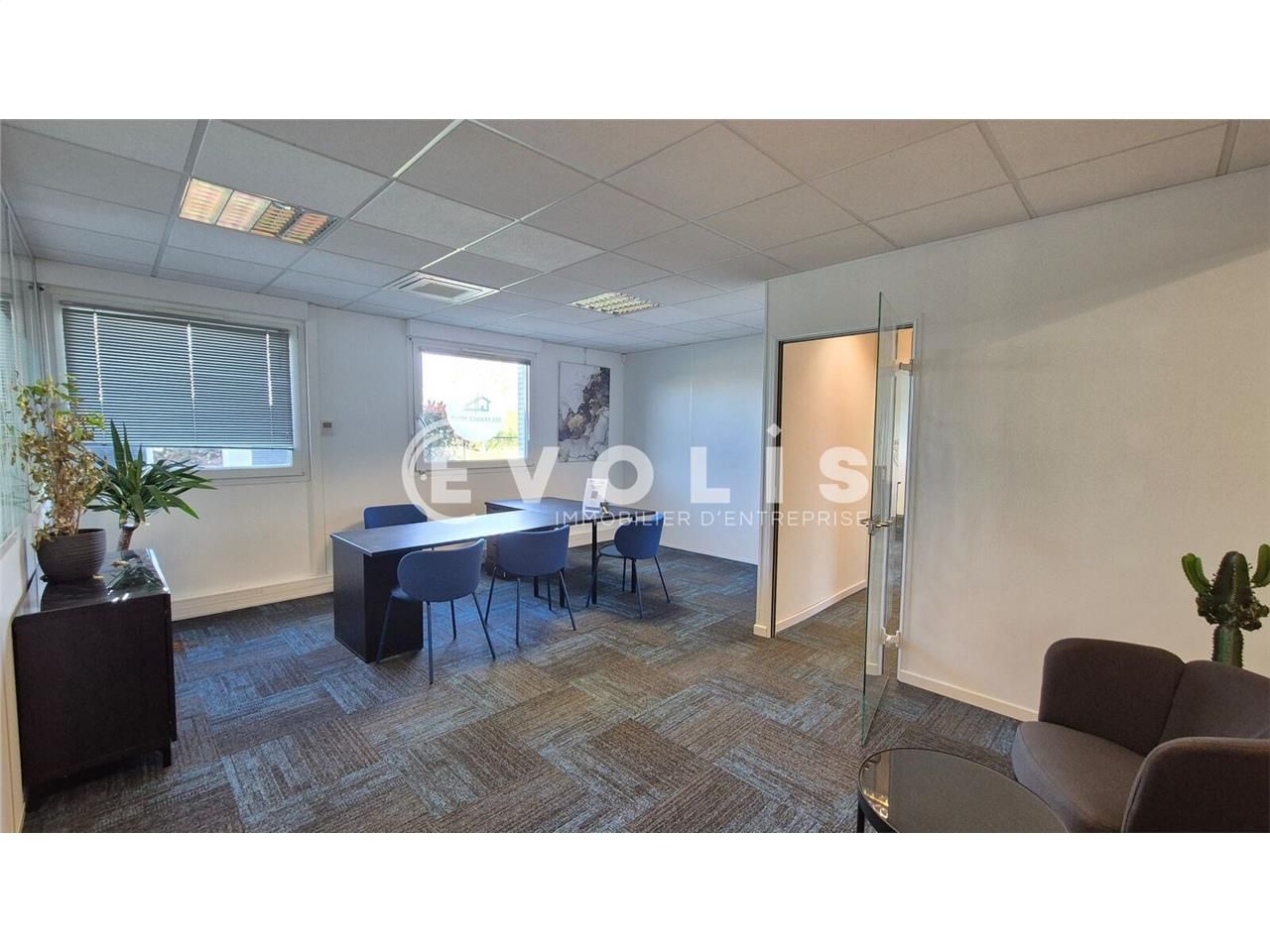 EVOLIS vous propose à la location 184 m² de burea