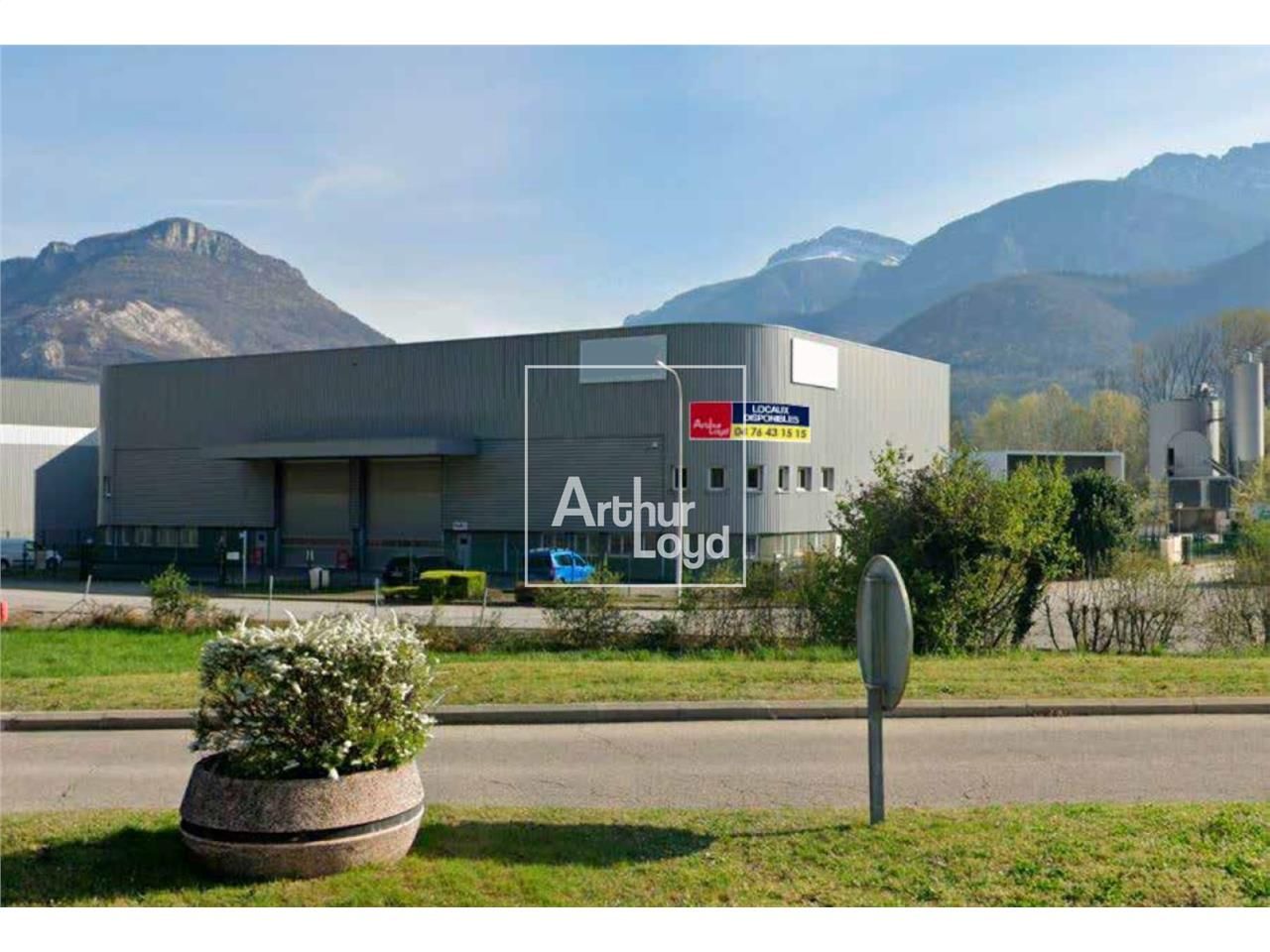 ARTHUR LOYD vous propose ce bâtiment de stockage 