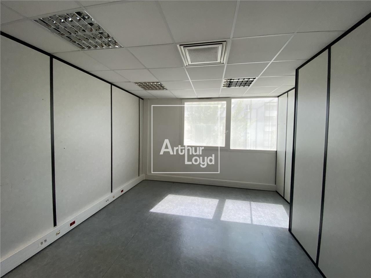 À la recherche de bureaux à louer à Échirolles?  