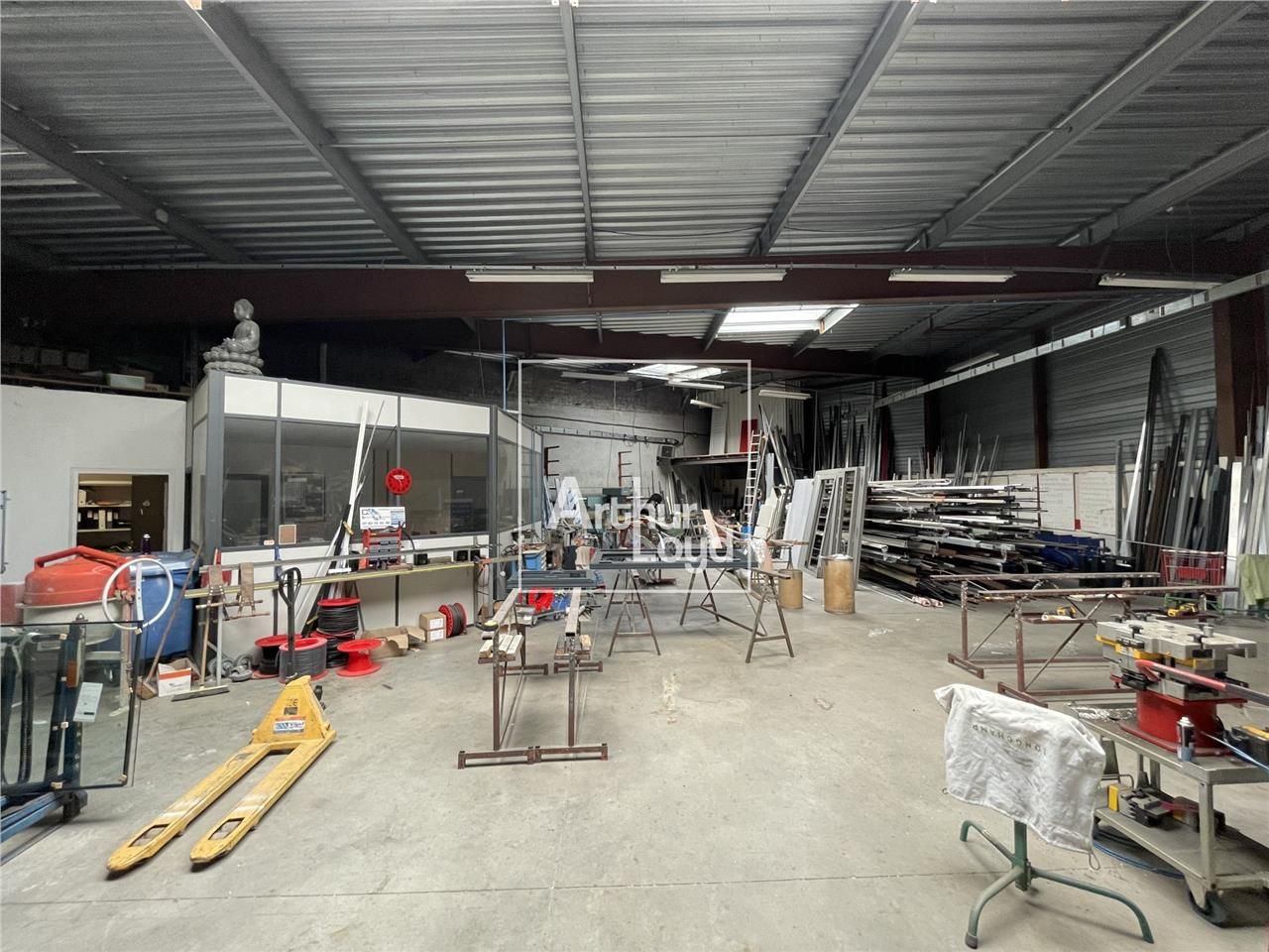 Au sein d'un ensemble immobilier composé de lots