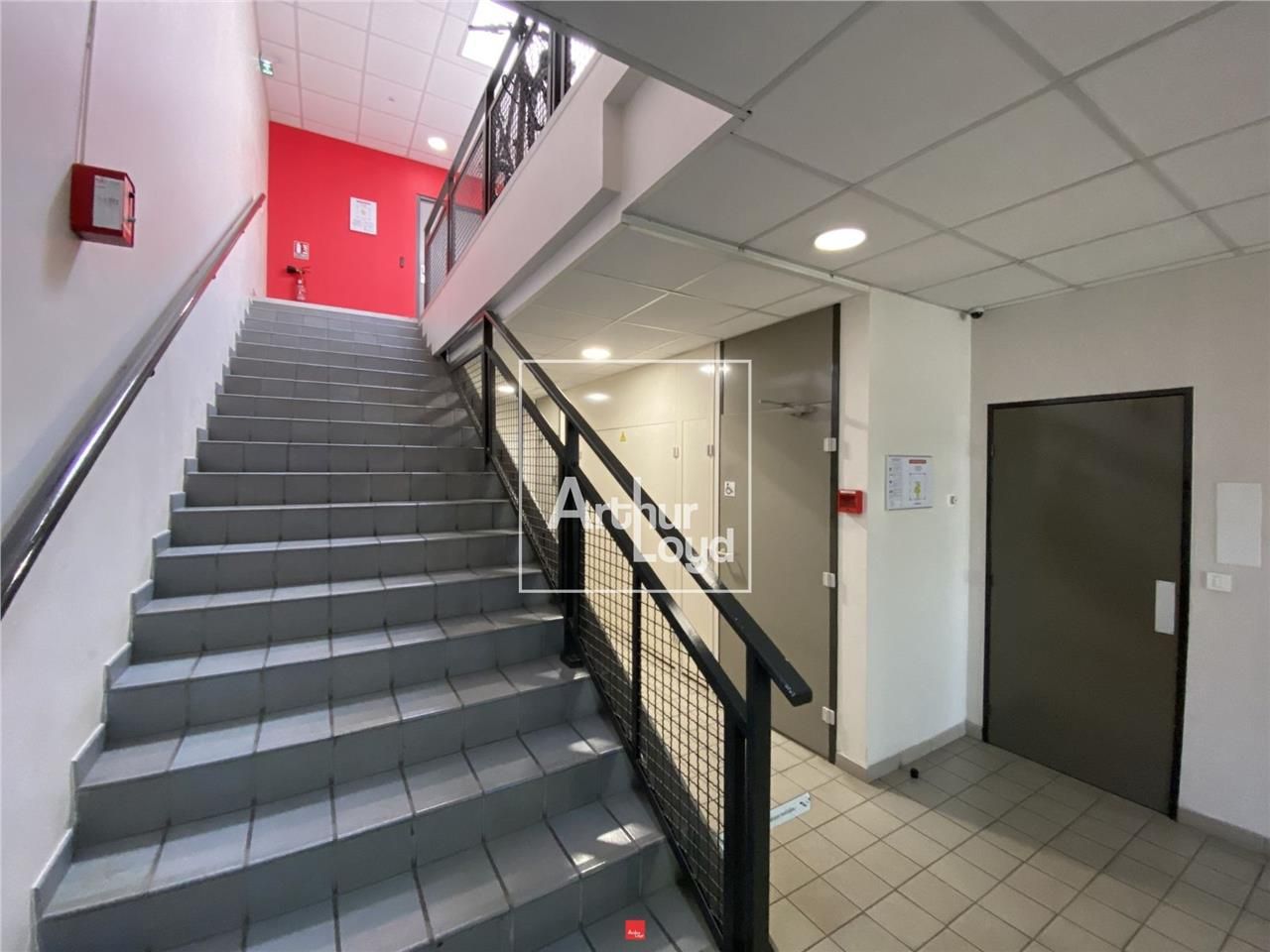 "À la recherche de bureaux à GIERES ? Ne cherchez