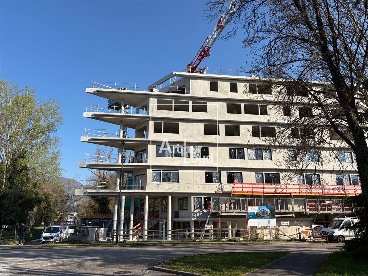 Arthur Loyd Grenoble vous propose de louer vos fu