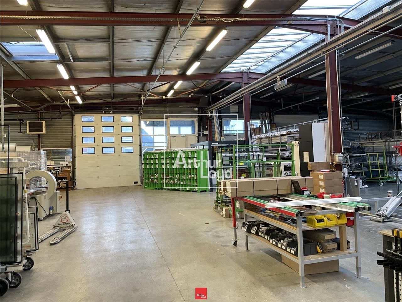 Site à fort potentiel, au coeur de la Metro, sur