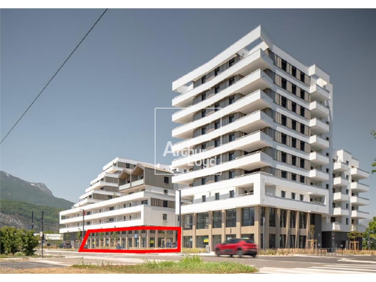 Arthur Loyd Grenoble vous propose 2 commerces à v