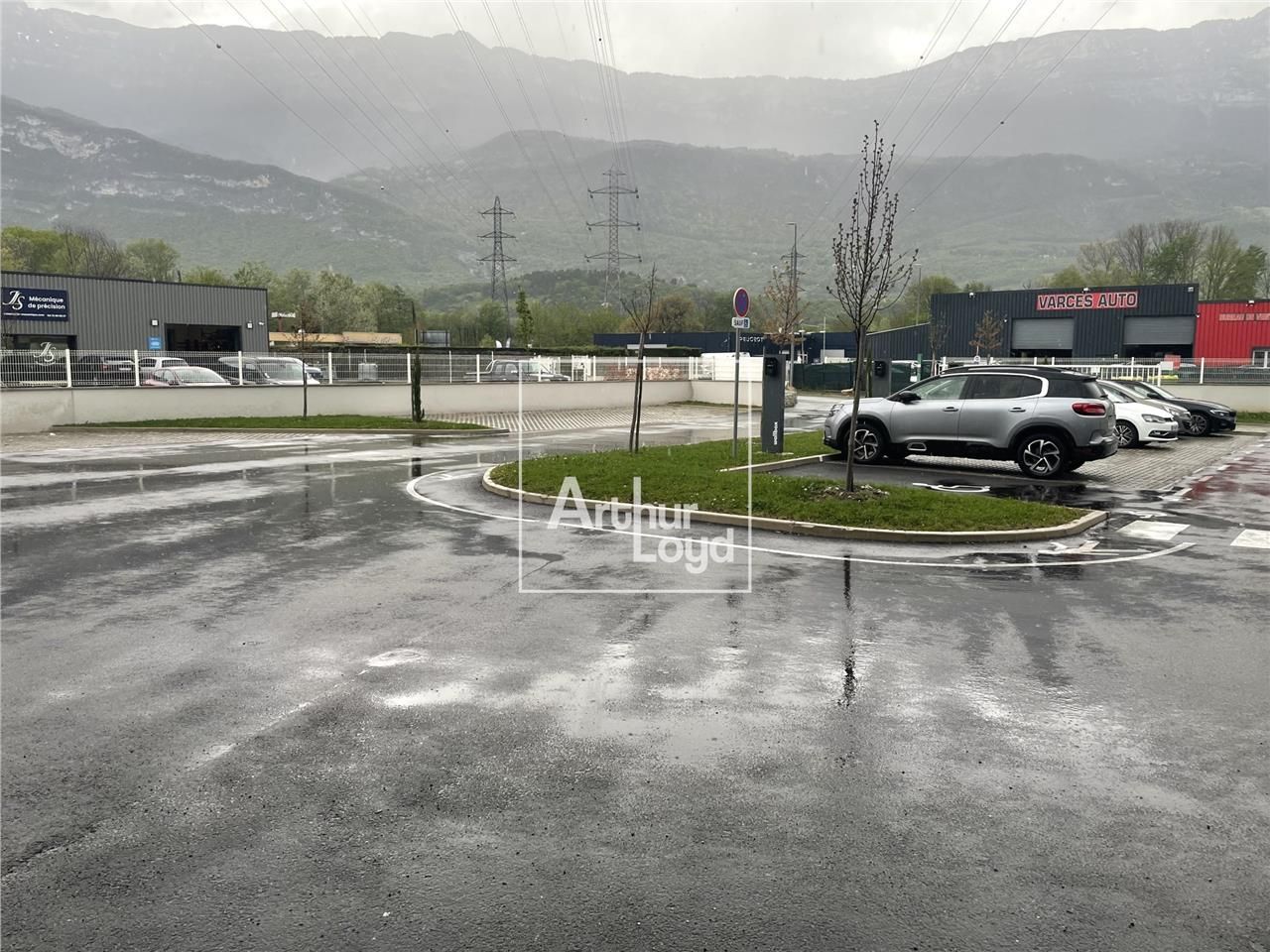 Arthur Loyd vous propose à la location, au s