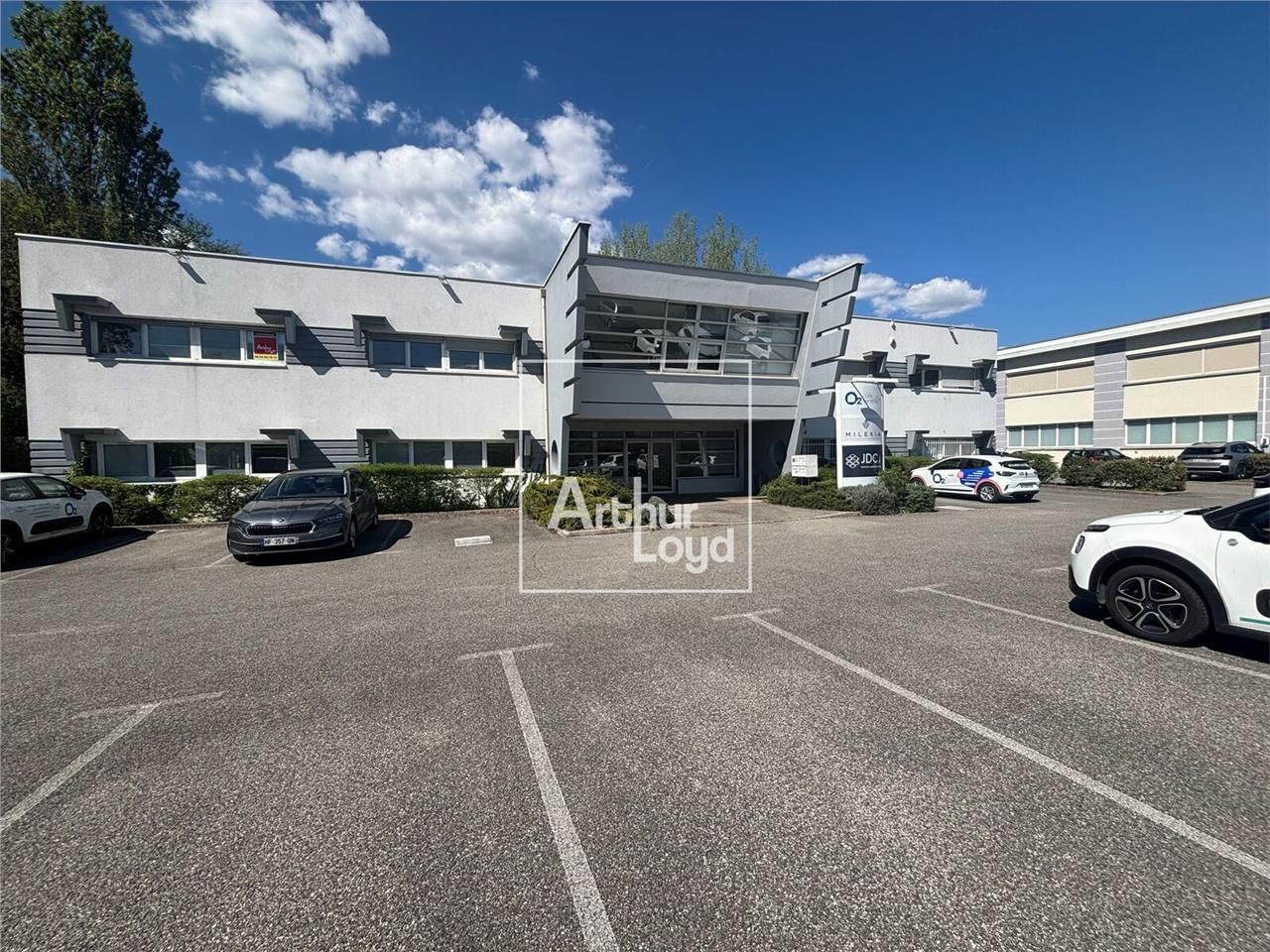 Arthur Loyd Grenoble propose à la location d