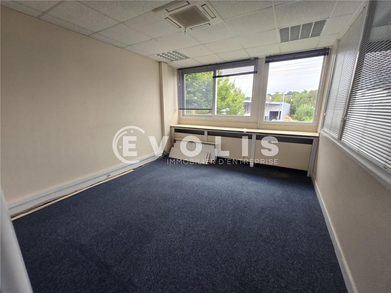 À la recherche de bureaux à louer à Igny ? Ne che