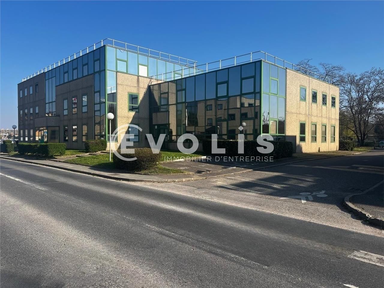 EVOLIS vous propose à la vente, sur la commune de