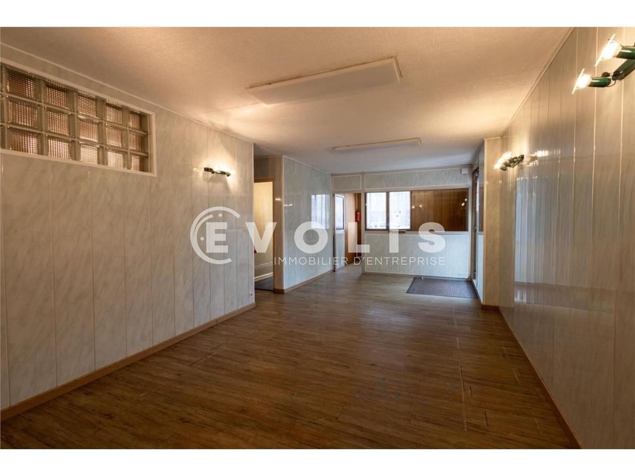 EVOLIS vous propose à la location, un espace de 1