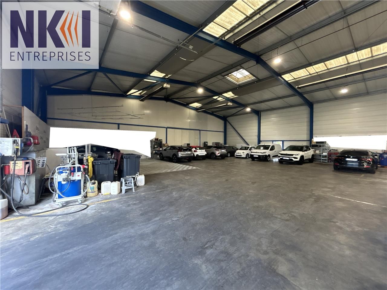 779 m² pour ce loc en location à Lespinasse