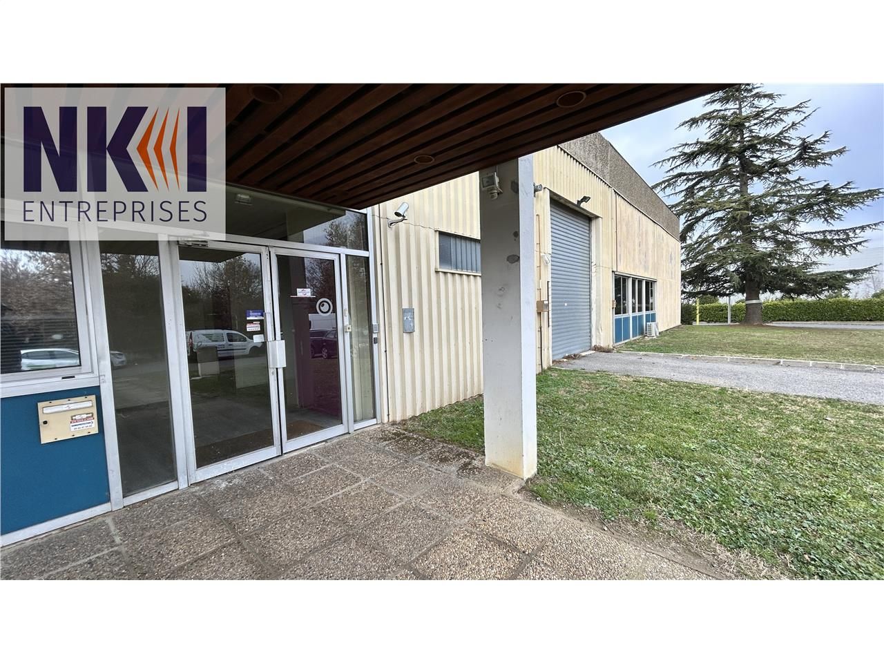 490 m² pour ce loc en location à Toulouse