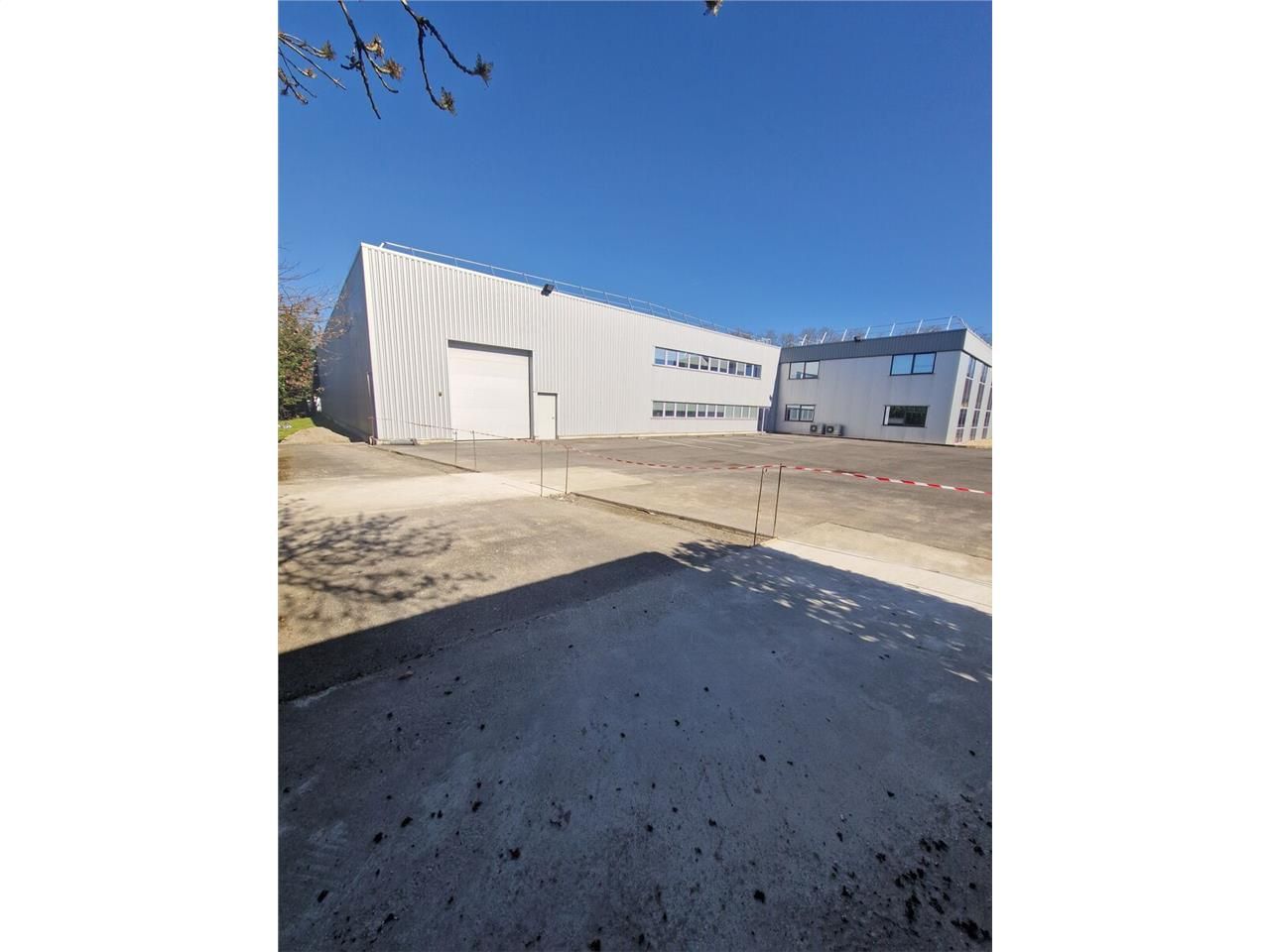 RG Conseil vous propose un bâtiment d'activités/s