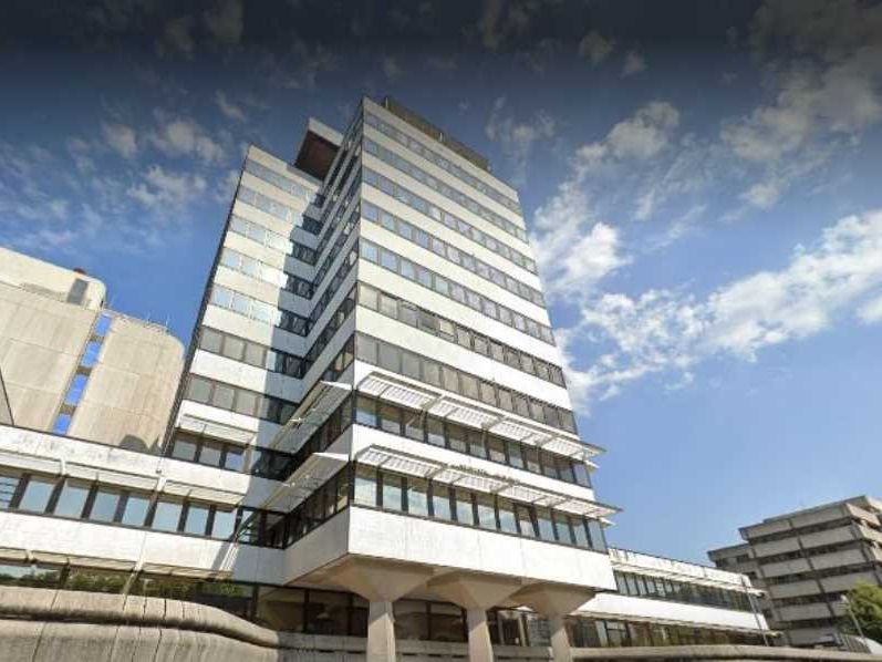 Au sein d'un IGH au coeur de Mériadeck, à proximi