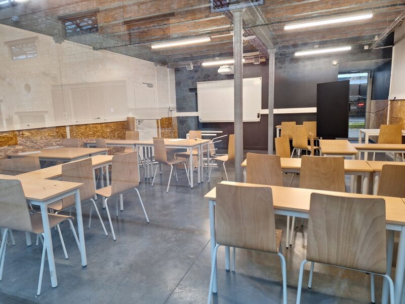 Quai des Chartrons, au sein d'anciens chais réhab