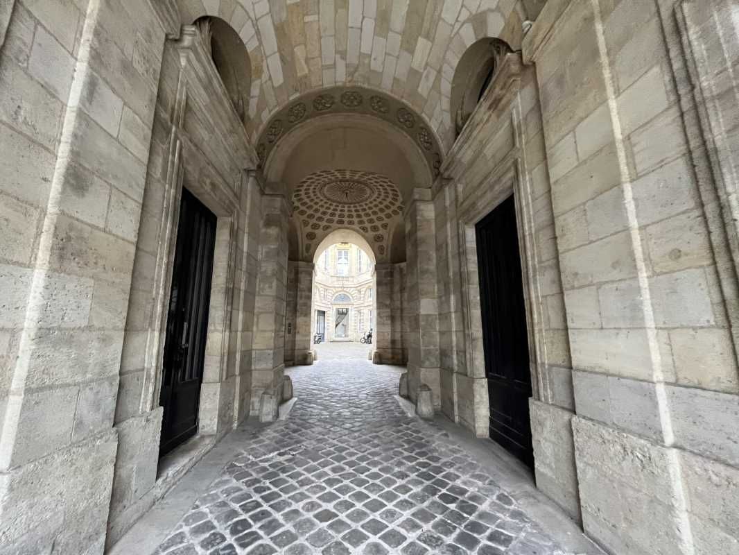 Au sein du triangle d'or de Bordeaux, RCG vous pr