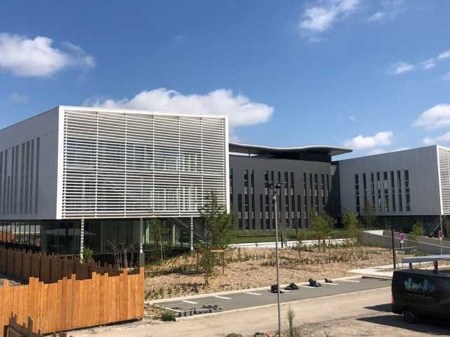 RCG vous propose à la location au sein de l'immeu