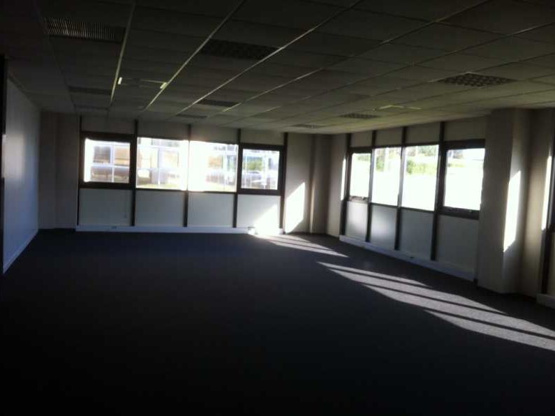 A louer, au sein d'un immeuble de bureaux de bon 