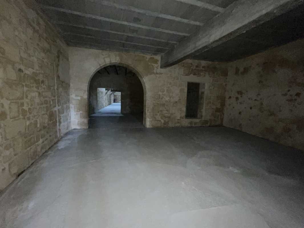 En plein coeur de la cité bordelaise, sur le quai