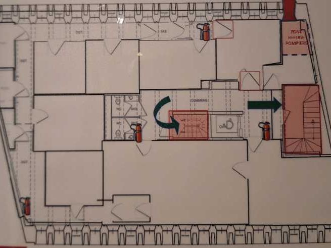 Location bureaux 444 m² divisibles à partir de 65 m²