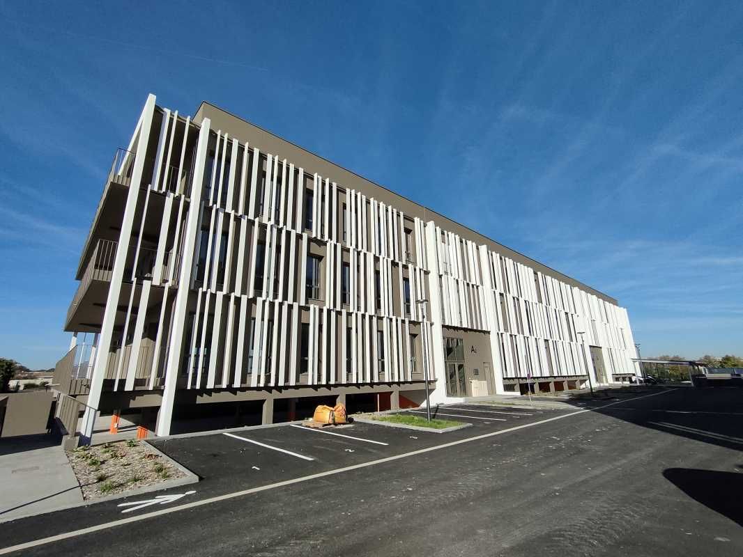 A proximité immédiate du Parc tertiaire Chavaille