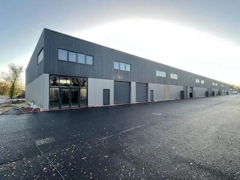 A proximité de l'A10 à Ambarès-et-Lagrave, RCG vo