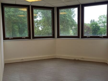 Au sein du Parc Chavailles à Bruges, dans un envi