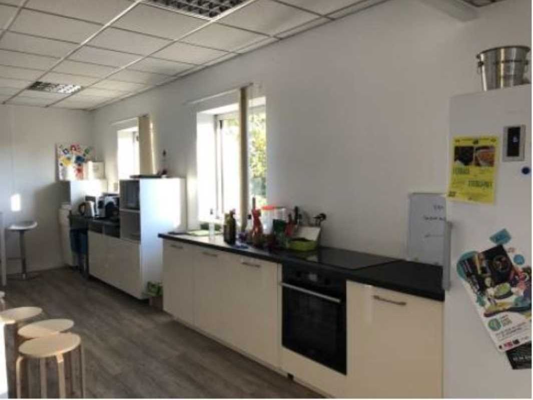 Au sein d'un parc tertiaire arboré, RCG vous prop