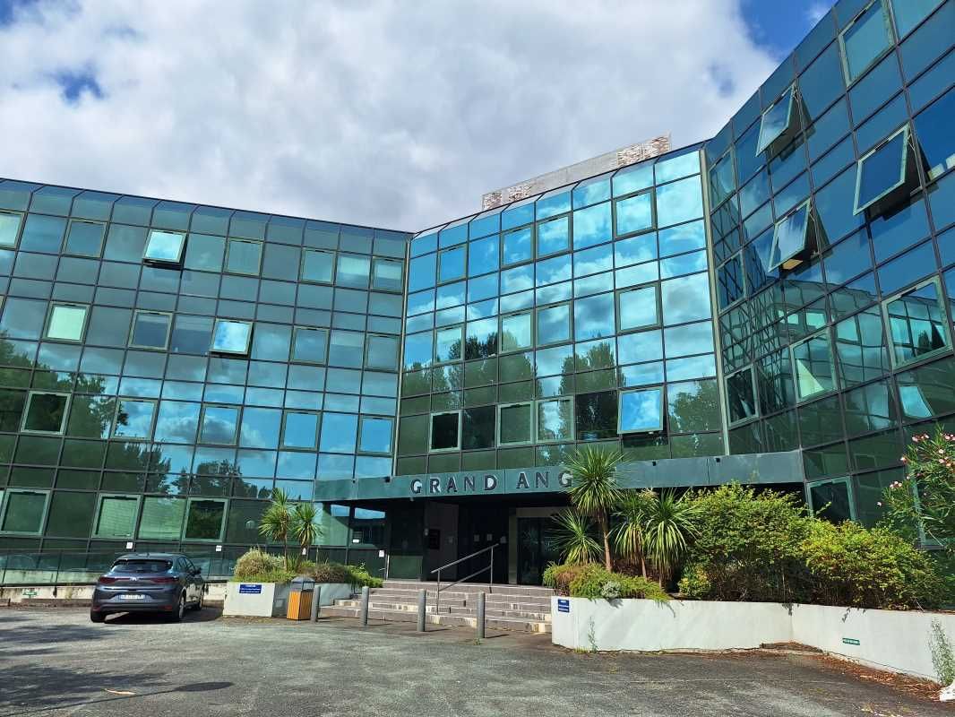 Au sein d''un immeuble récent de bon standing sit