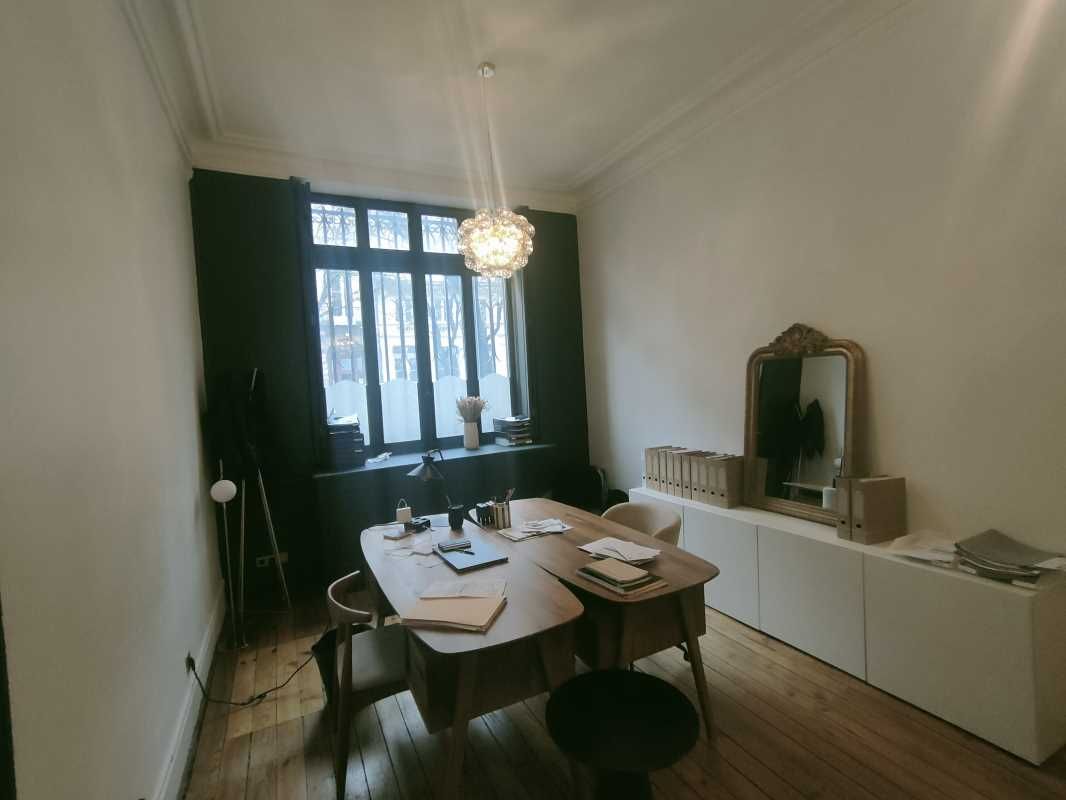 A proximité immédiate des Quinconces et du Jardin