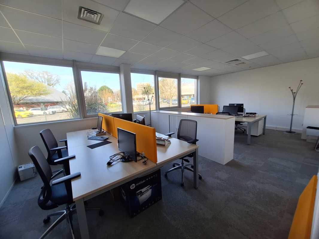 Secteur Bordeaux Lac, RCG vous propose à la locat