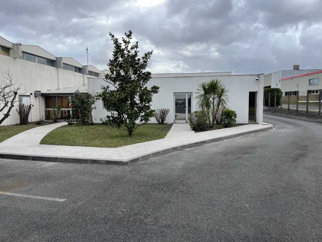 Au sein de la zone industrielle du phare, RCG vou