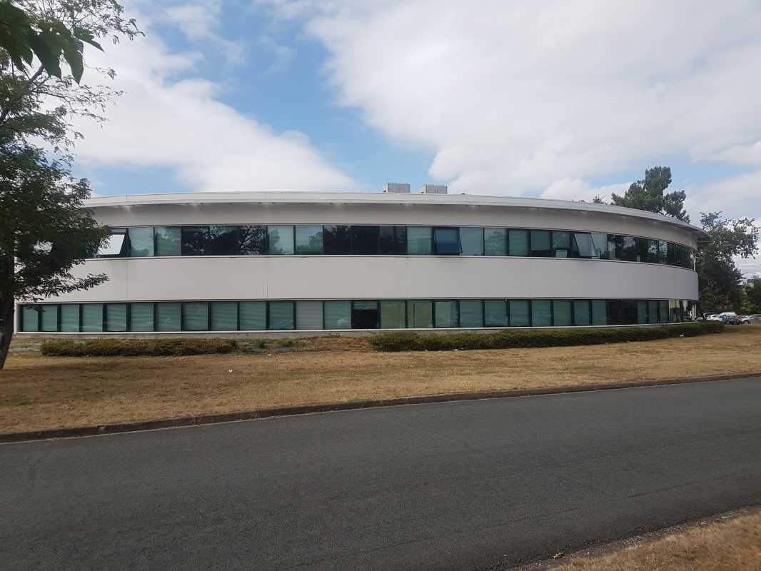 Au sein du parc Cadéra Sud, desservi par la ligne