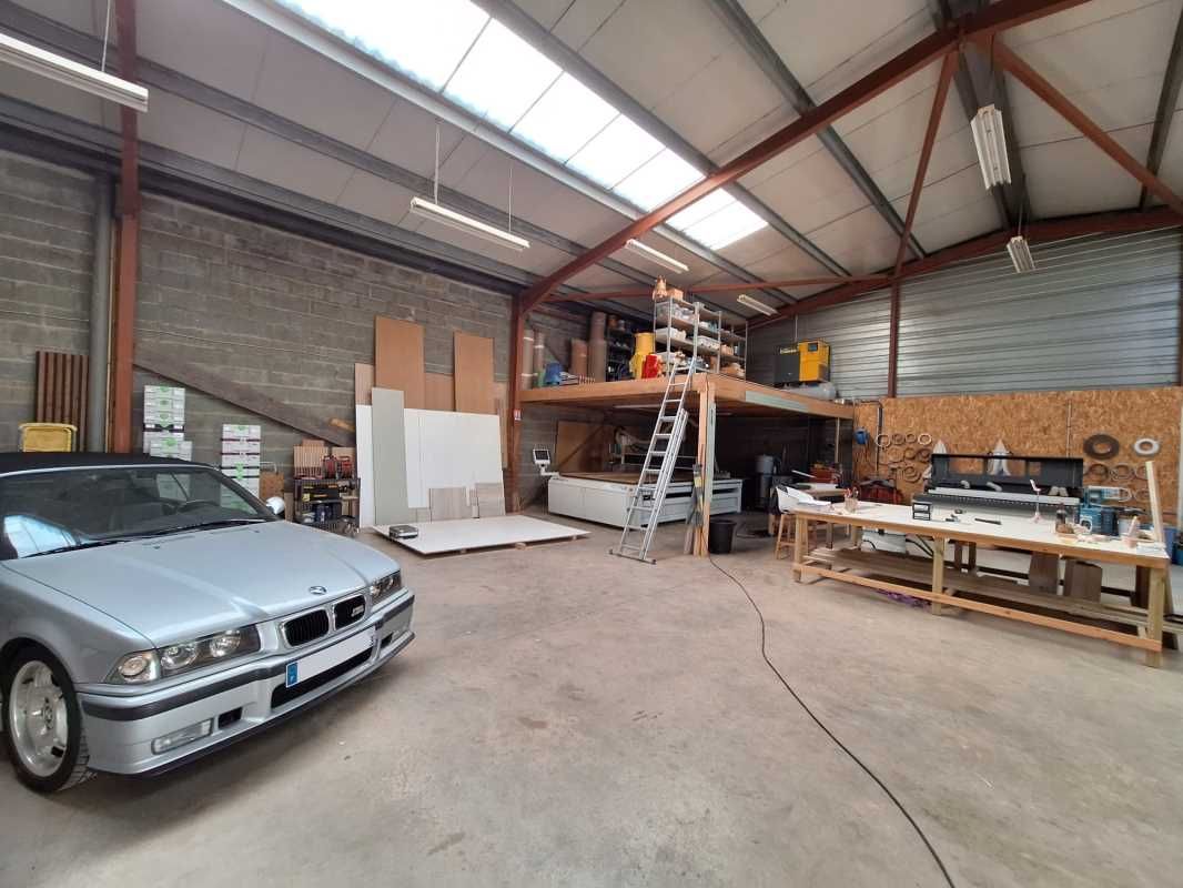 Au sein de la Zone d'activités du Grand Chemin à 