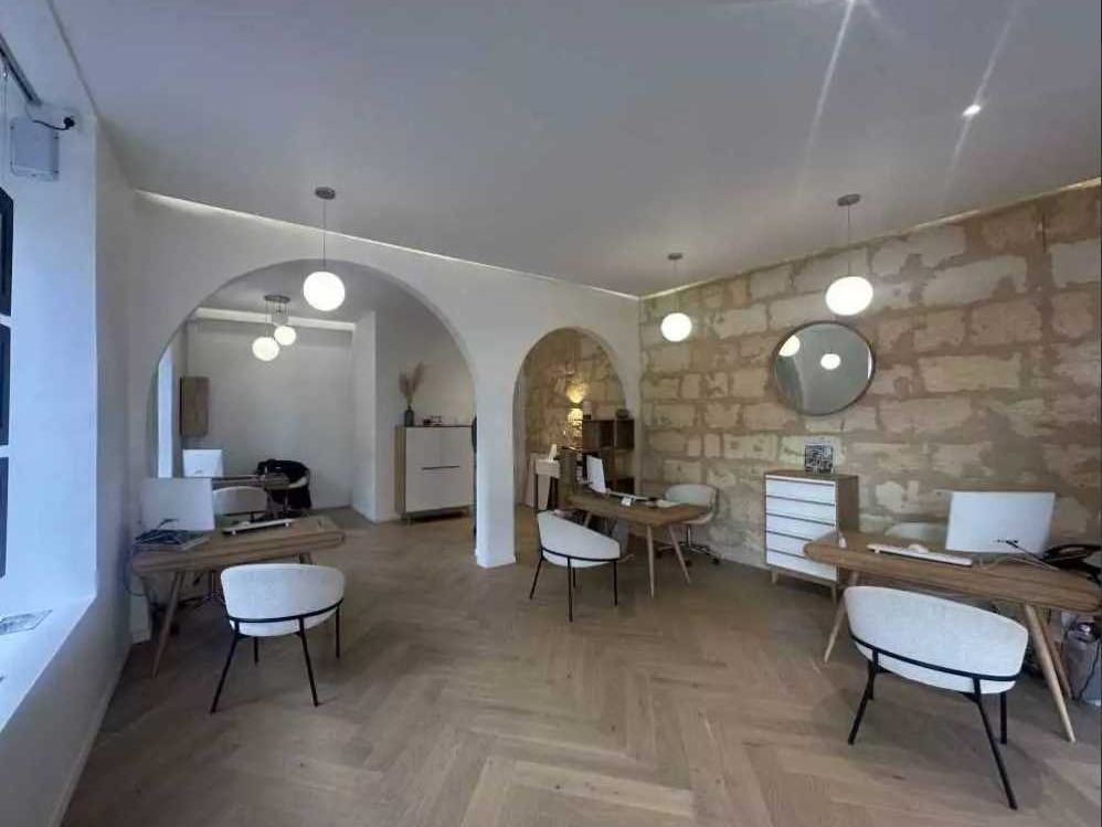 Au coeur du quartier Saint-Seurin à Bordeaux, RCG