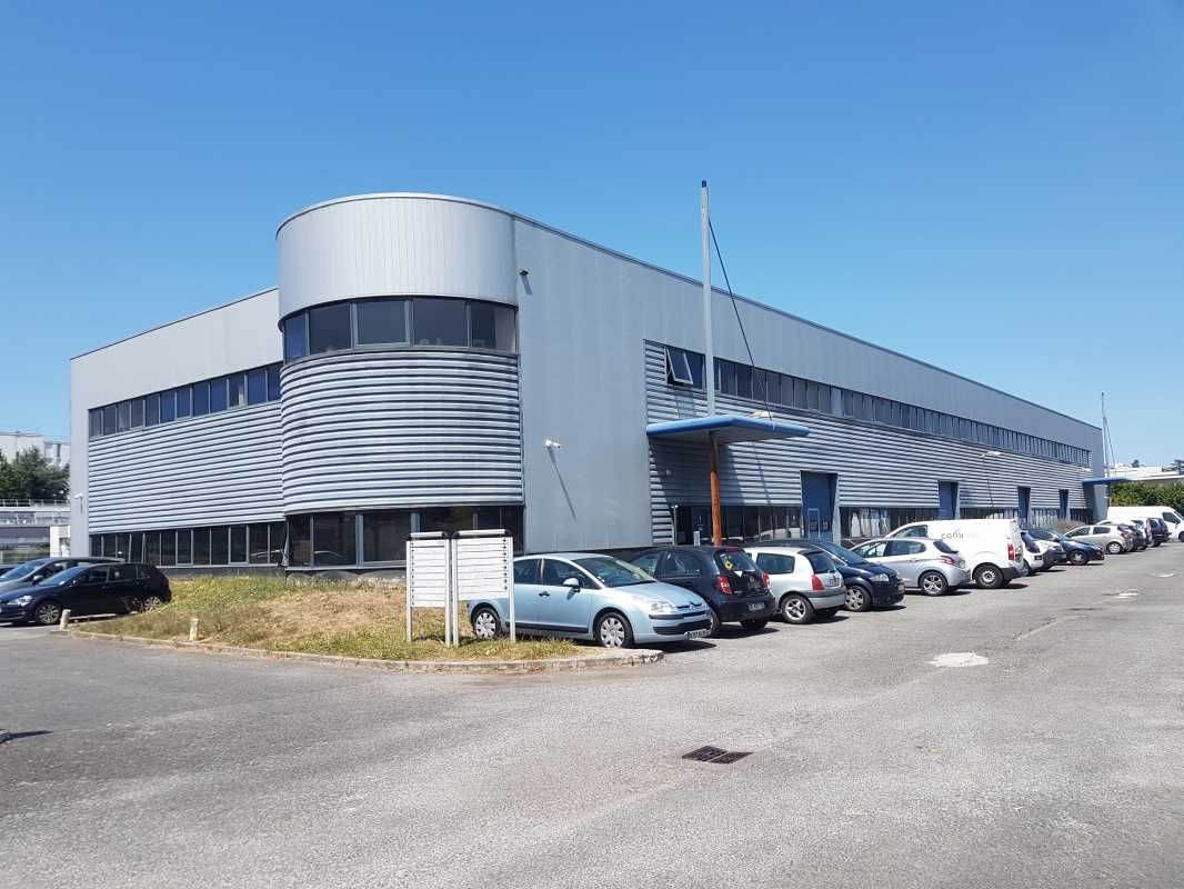 En Zone Franche Urbaine, au sein d'un parc d'acti