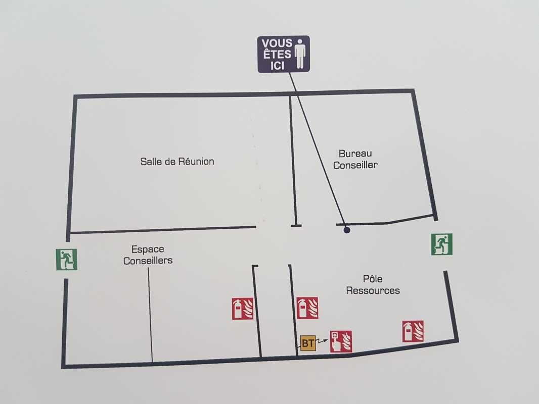 Location bureaux 60 m² non divisibles