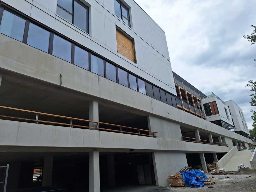 A proximité de la rocade et de l'A63, bénéficiant