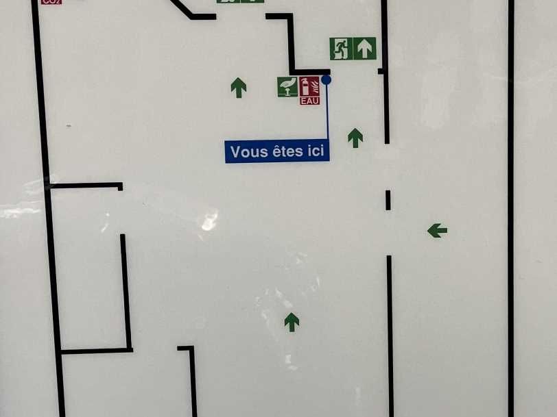 Location bureaux 260 m² non divisibles