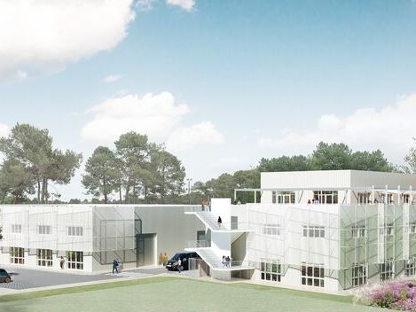 Sur axe passant, à Saint-Aubin-du-Médoc, RCG vous