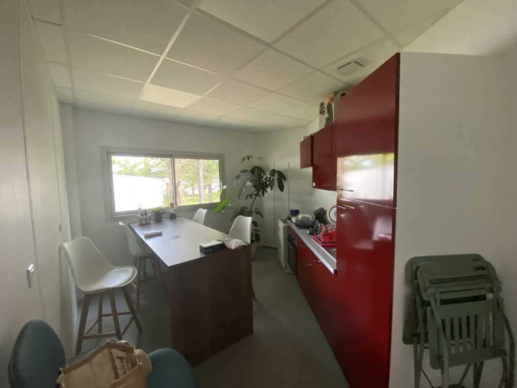 Au sein de la Zone d'activités Magellan à Pessac,